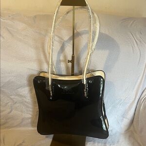 Beijo Black and Cream Patent Leather Women's Bag